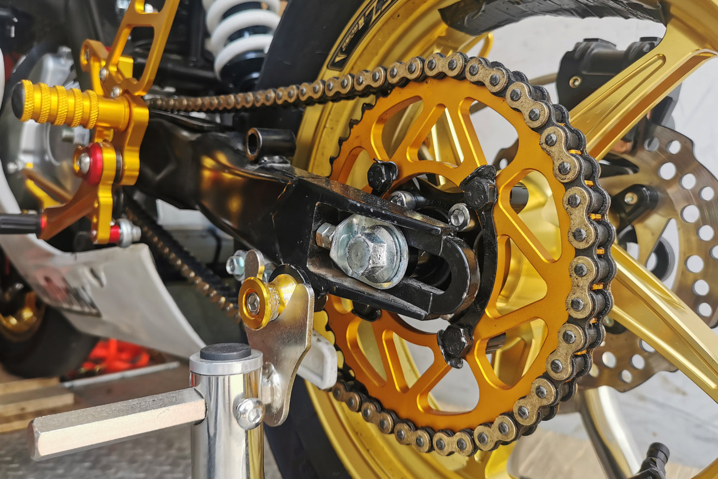 DID 428 NZ 120L - Gold